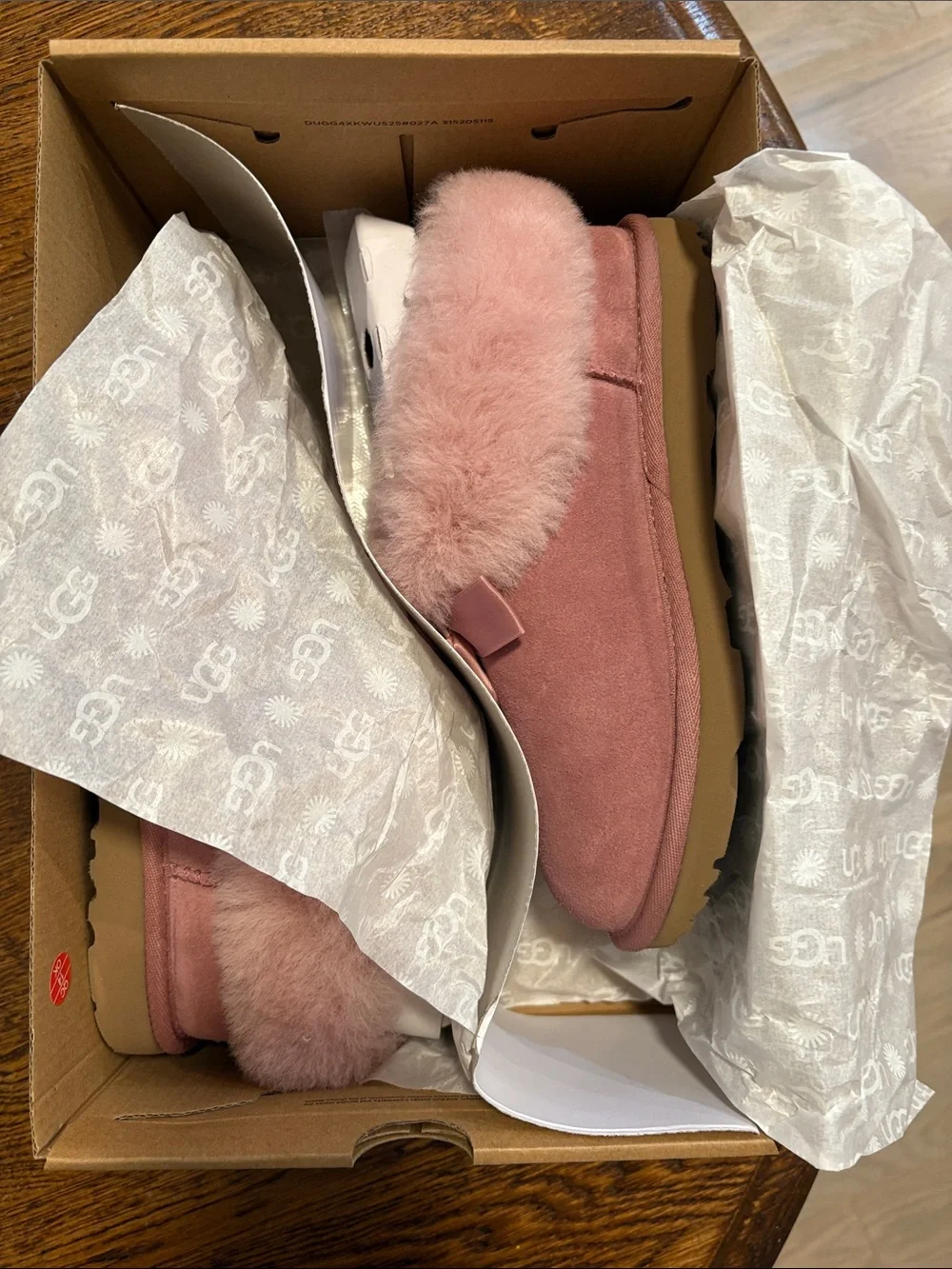 UGG Kids Pink Suede Fur-Lined Slip-On Slippers with Bow